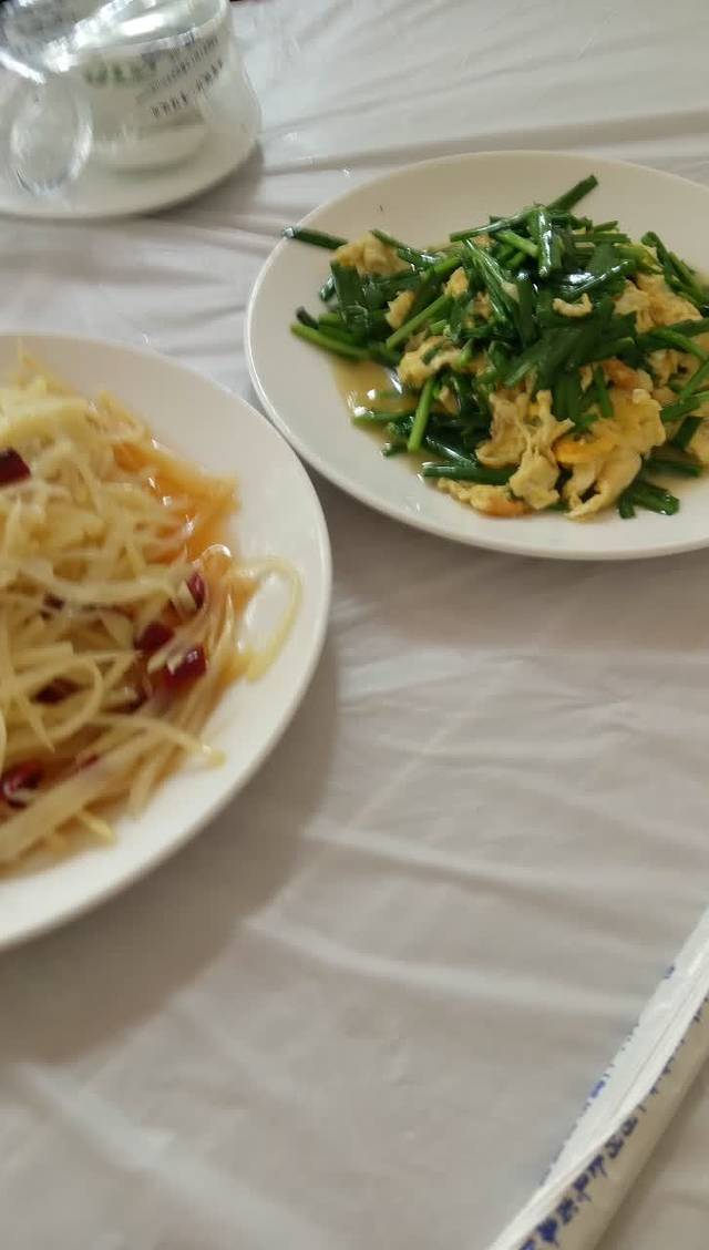 广场川菜馆(凤山路店)