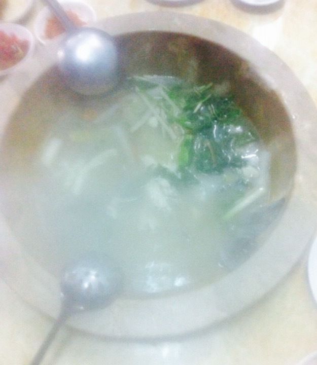 抚仙湖野生菌石锅鱼庄(龙华路店)