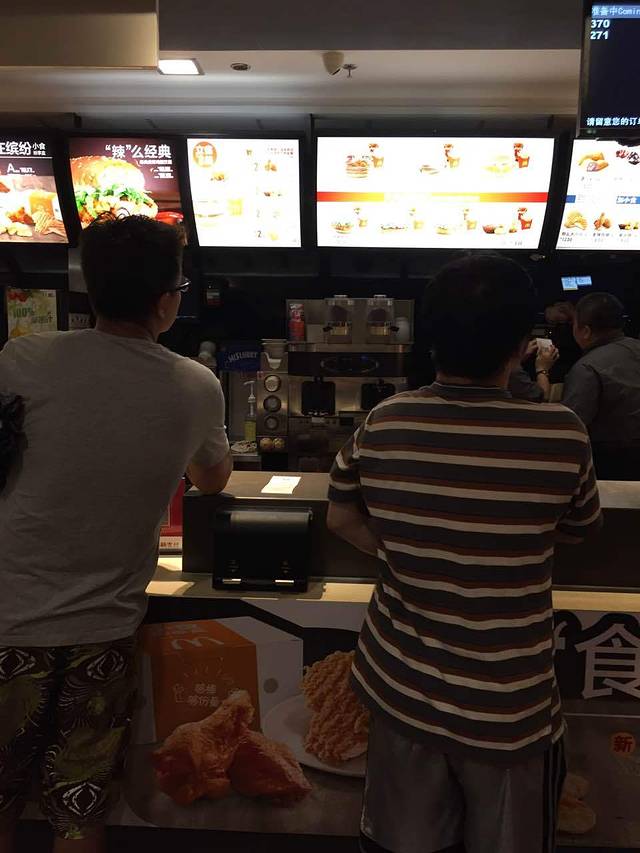 麦当劳(七星西路店)