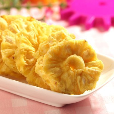 良品铺子(三阳鑫城店)