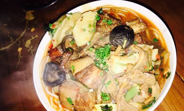 陶香肉骨茶鱼头米粉(中南区)