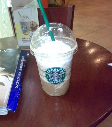 星巴克(北京通州九棵树西路店)