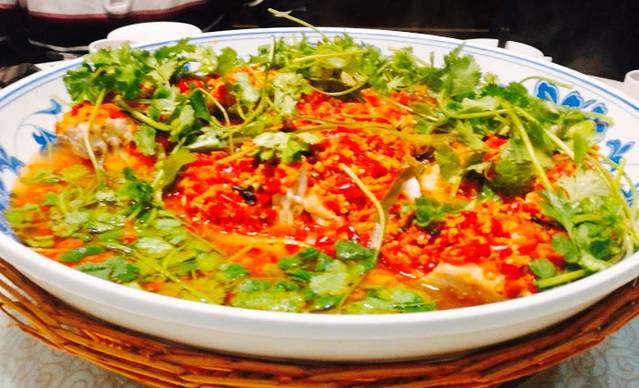 光头朋友美味鱼头酒家(日晟花园店)