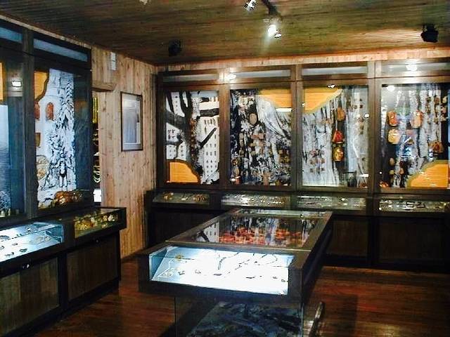 Amber Gallery-Museum
