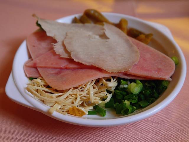 怡心园宴会厅.地道云南菜(滇池路店)