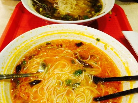 东东胖仔米线(永华南大街店)旅游景点图片