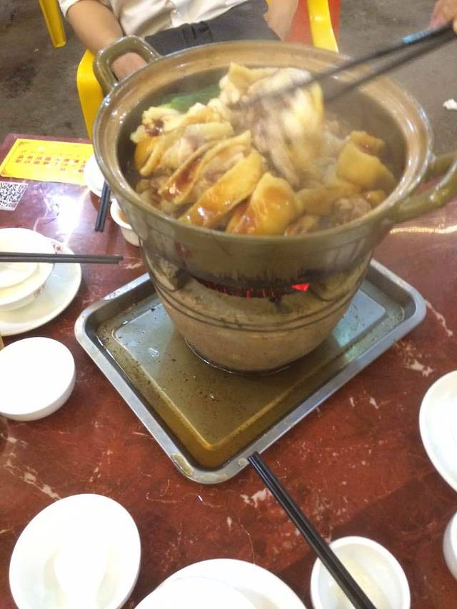 必胜客(清远康乐店)