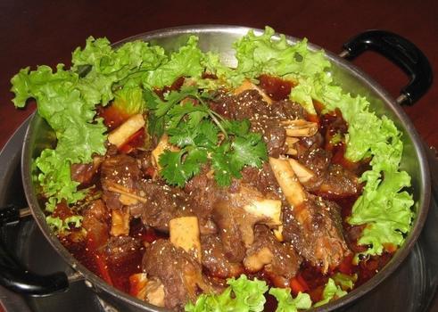 胖子宫廷牛肉火锅