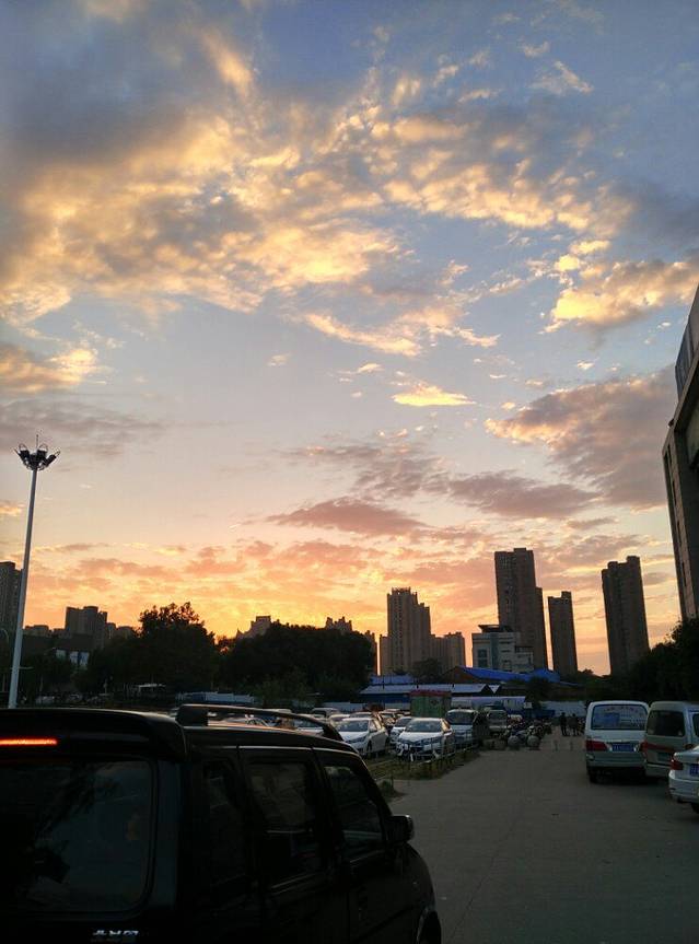 湖北省经济管理干部学院南湖校区