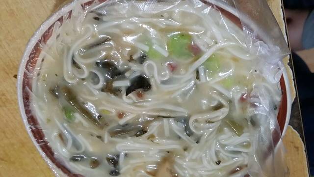 陈记芝麻叶粉浆面条