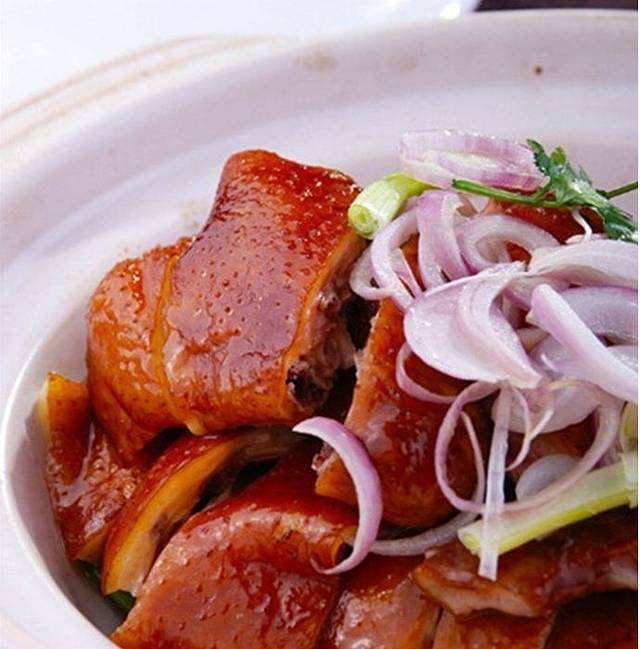 国足臭豆腐(泉城路店)