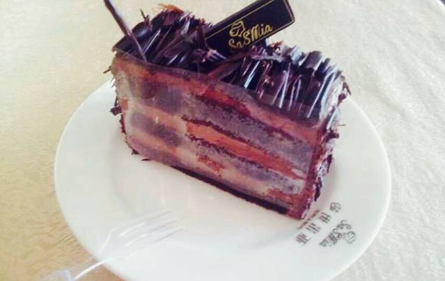 莎世米亚(电大店)