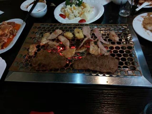 简朴寨饭店(红星路店)