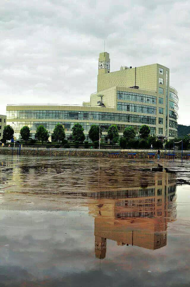 中国地质大学江城学院继续教育学院