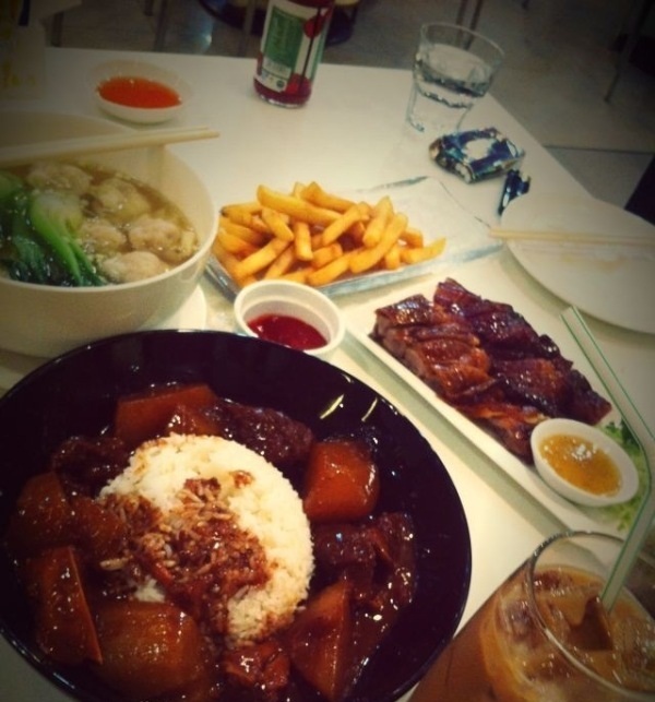 金湖港式餐厅(国贸商城店)