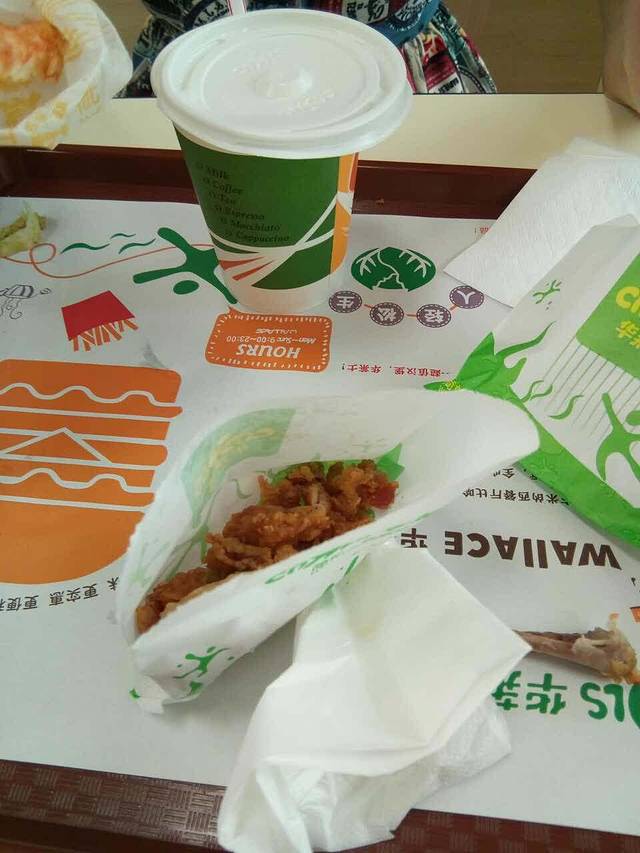 华莱士·全鸡汉堡(容山店)