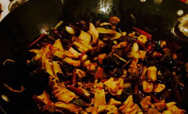 牛牛快餐(地王商业步行街店)