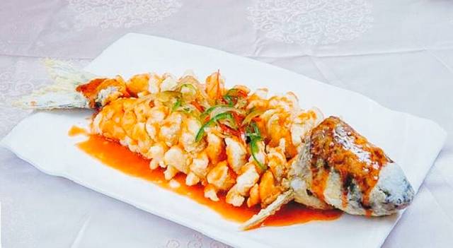 阳阳炖鸡铺(凤凰街店)