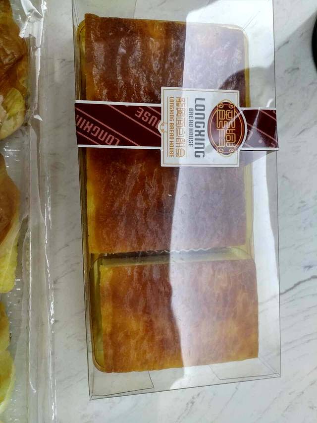 龙兴面包饼食(金涛庄店)