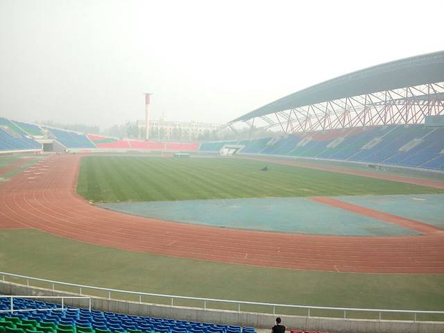 廊坊市体育馆