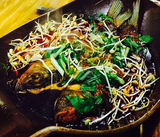 夏黑子坛子鱼山庄(观山湖店)