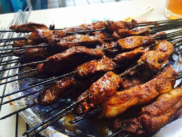 眼镜烤肉(新华中路店)