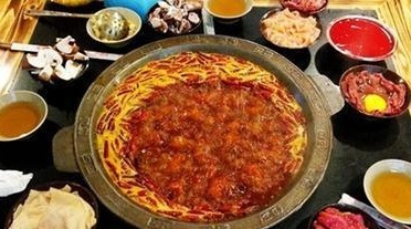 镇三关老火锅(北滨店)