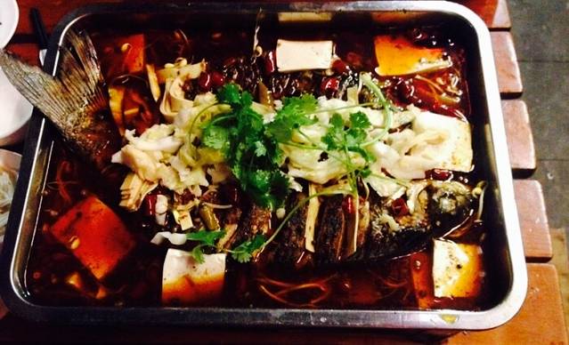 石泉食美石锅鱼坊