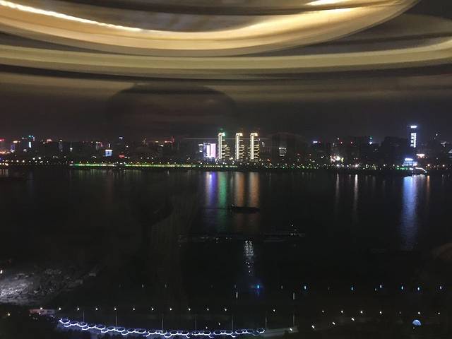 武汉江城明珠豪生大酒店·泰国金兰花旋转餐厅