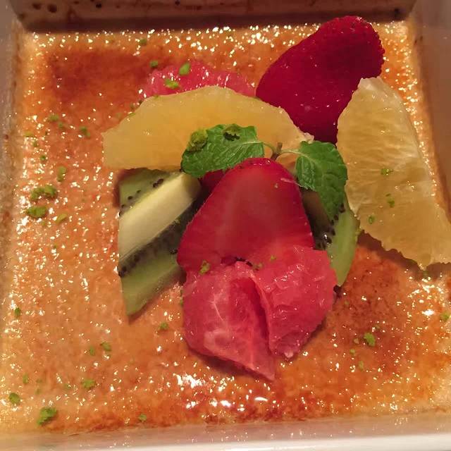 Cha Cha Thé 采采食茶文化