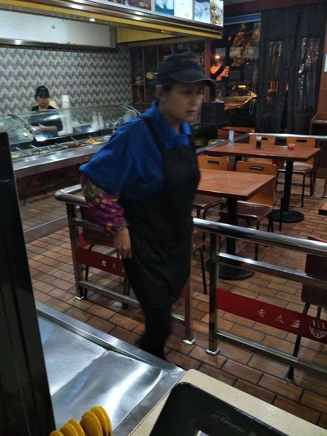 老太婆粥摊(兴康南路总店)