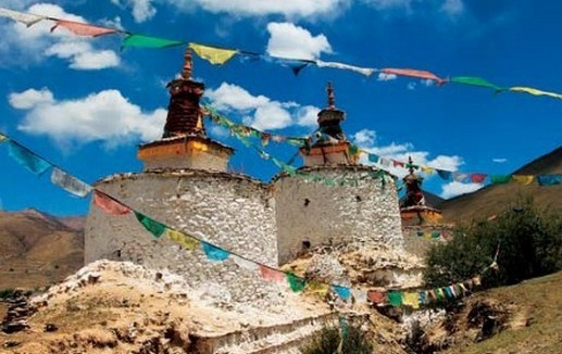 松赞干布出生地