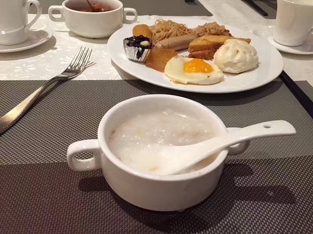 清远恒大酒店·艾葳格兰西餐厅