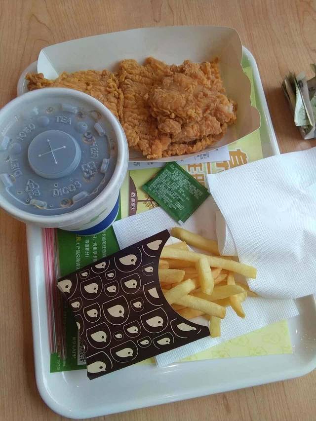 德克士(射洪店)