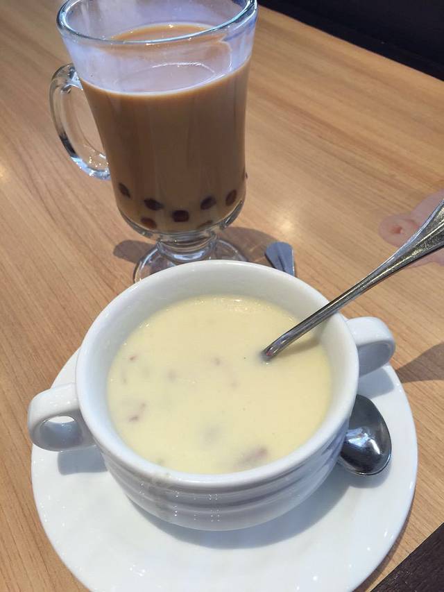 必胜客(盘龙奥莱店)