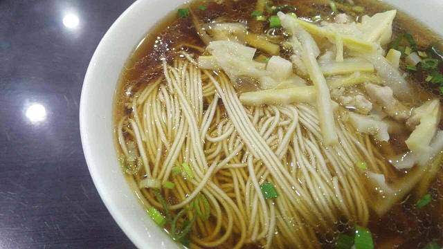 东吴面馆(春潮店)