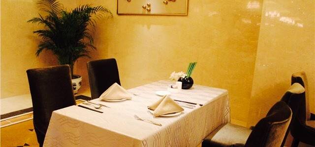 天鹅大酒店西餐厅