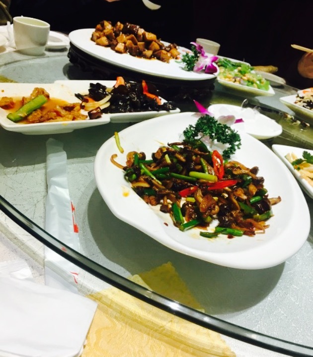 隆兴美面食馆(红旗东街一店)