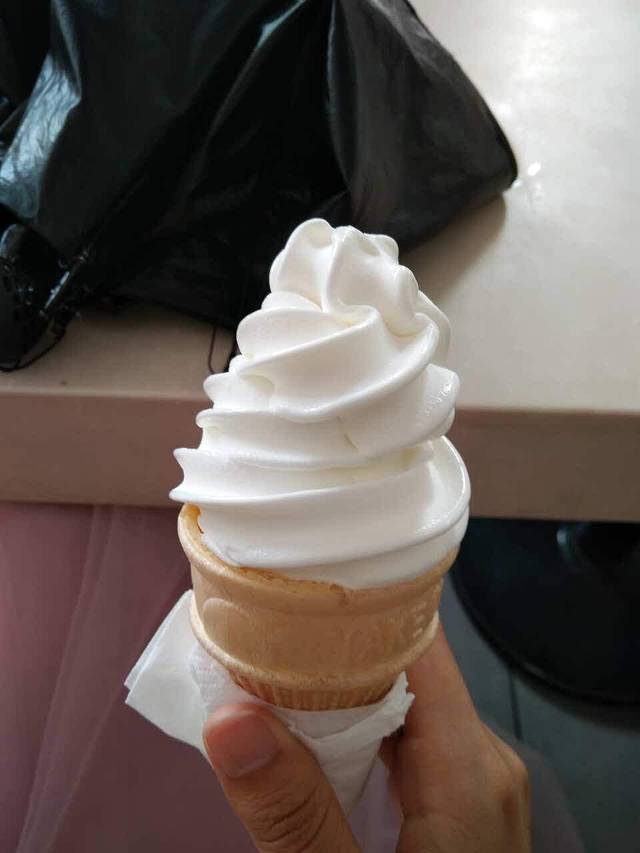 华莱士·全鸡汉堡(黎明店)