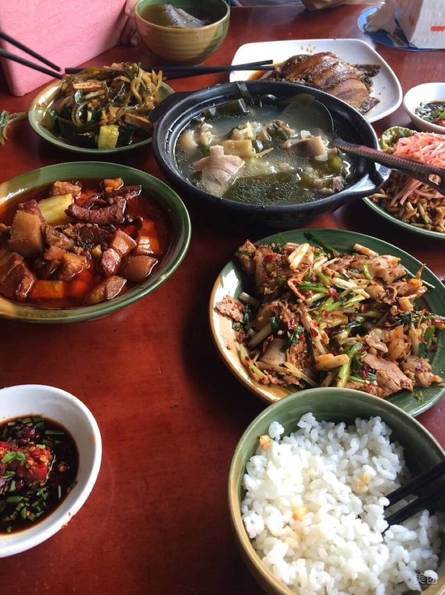 思普小菜馆(勐遮路店)