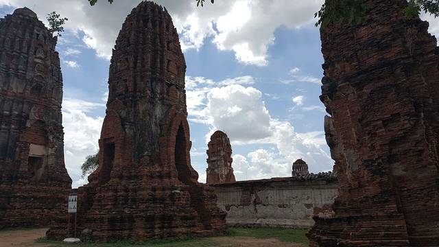 梢马娜考挞拉姆寺