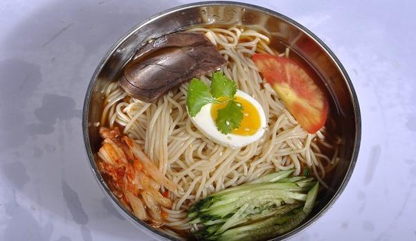 小炕桌东北菜(中南店)