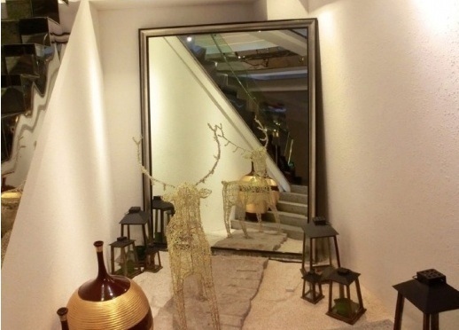 得尔乐海鲜酒楼(均瑶店)