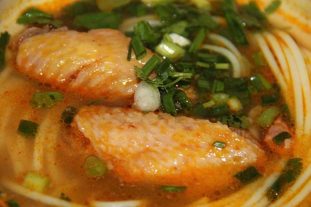 吴玉明记煲仔粉