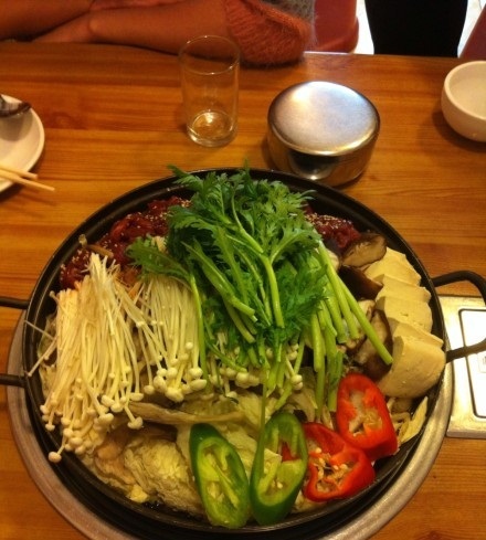 东吉馆韩式餐厅