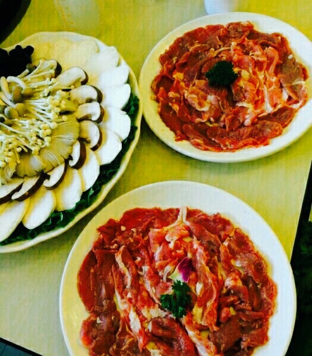 美新火锅花园(调兵山店)