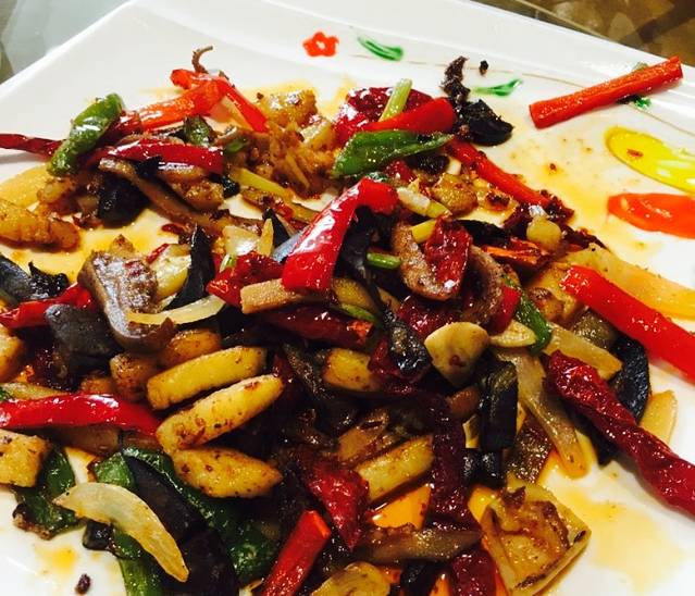 焉耆尕吉尔饭店