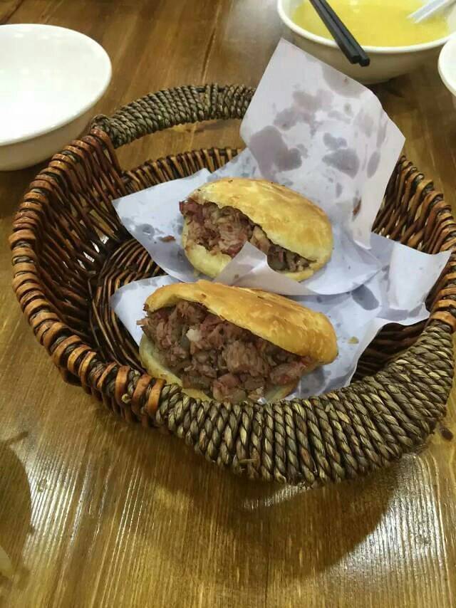 苏家金饼驴肉小吃(红旗大街店)