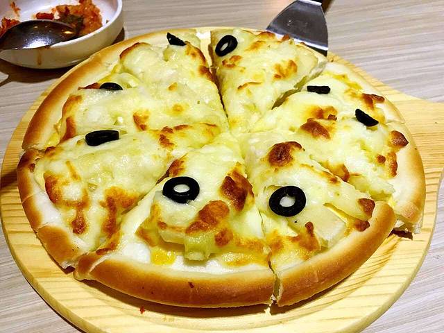 英玉活力石锅拌饭(友谊新天地店)