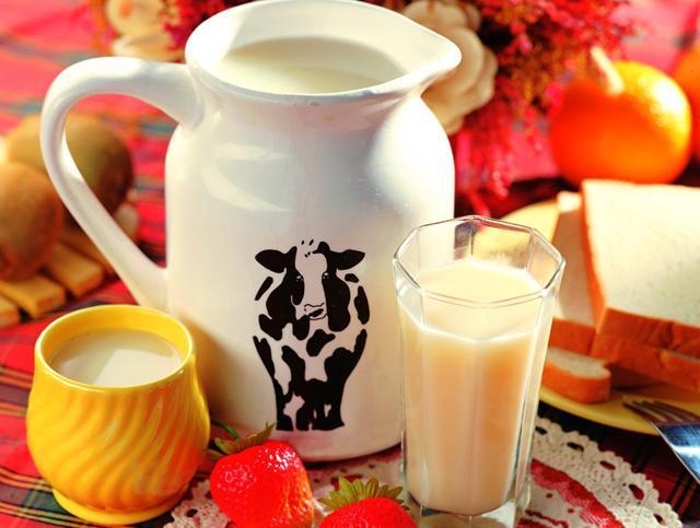 一鸣真鲜奶吧(北仑九峰店)